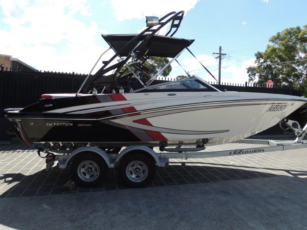 Glastron GT 205 Bowrider Glastron GT 205 Bowrider