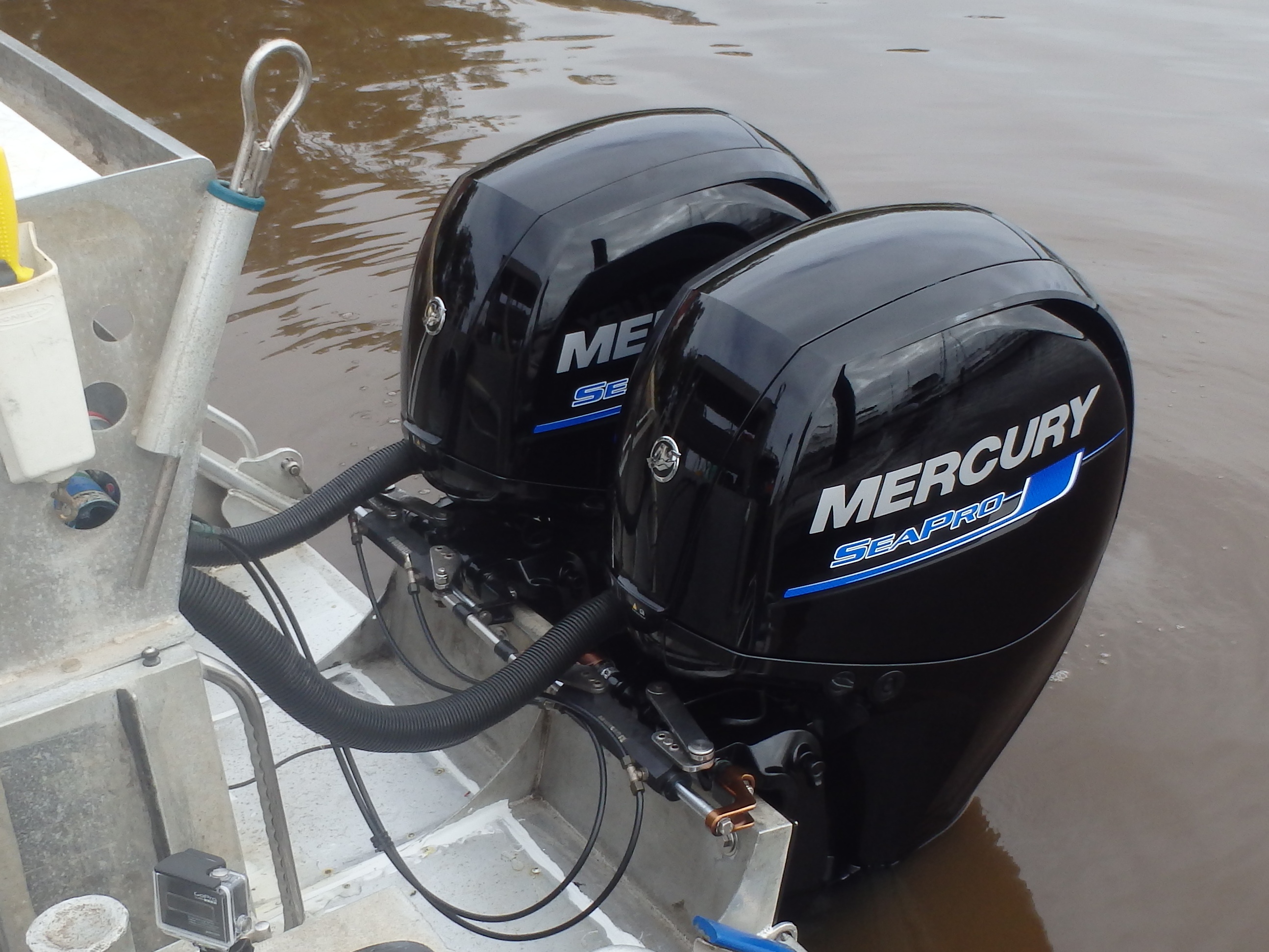 Aluminium Commercial Workboat with twin Mercury Seapro 150hp Engines