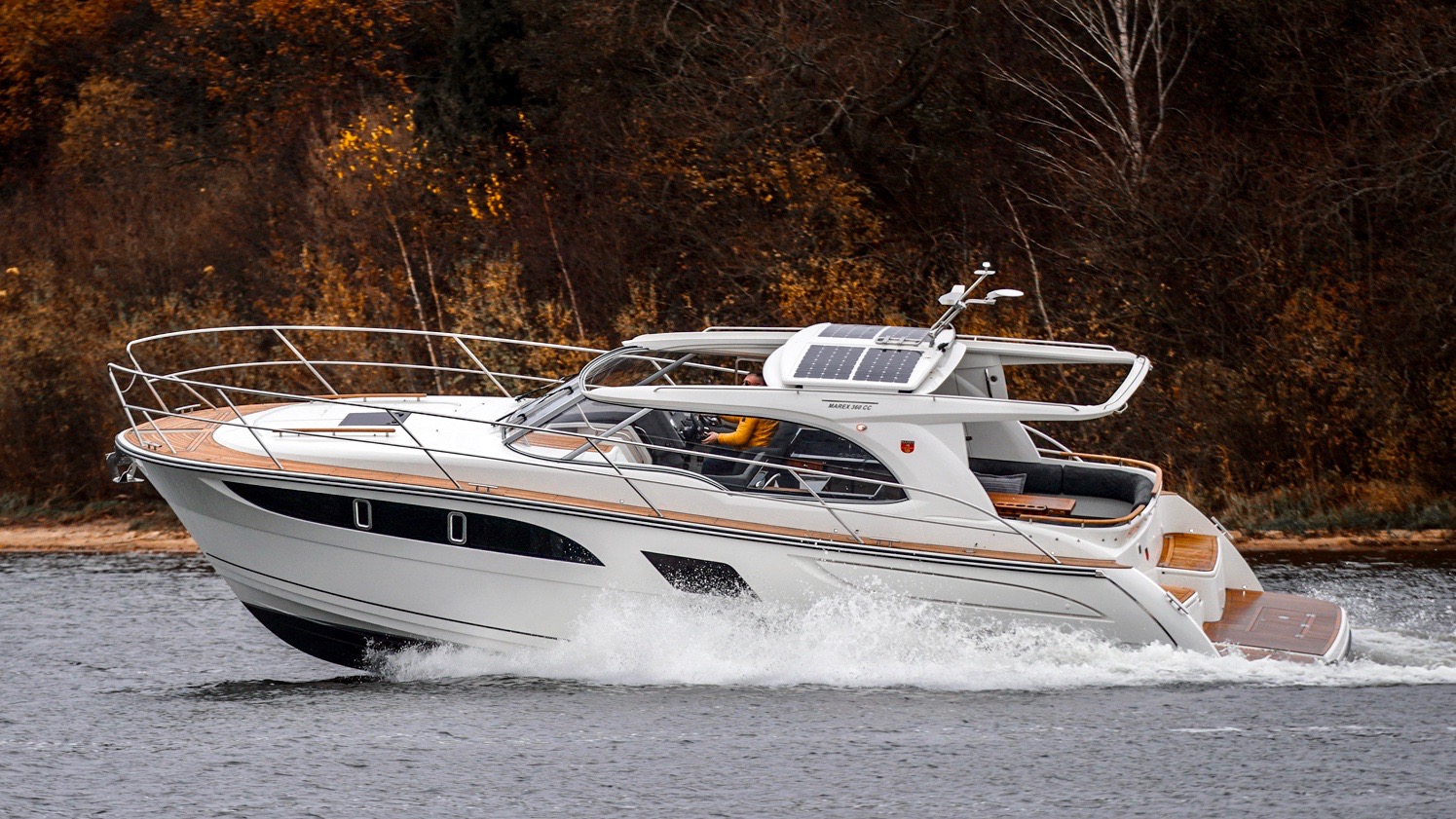 Marex 360 Cabriolet Cruiser | Standen Marine