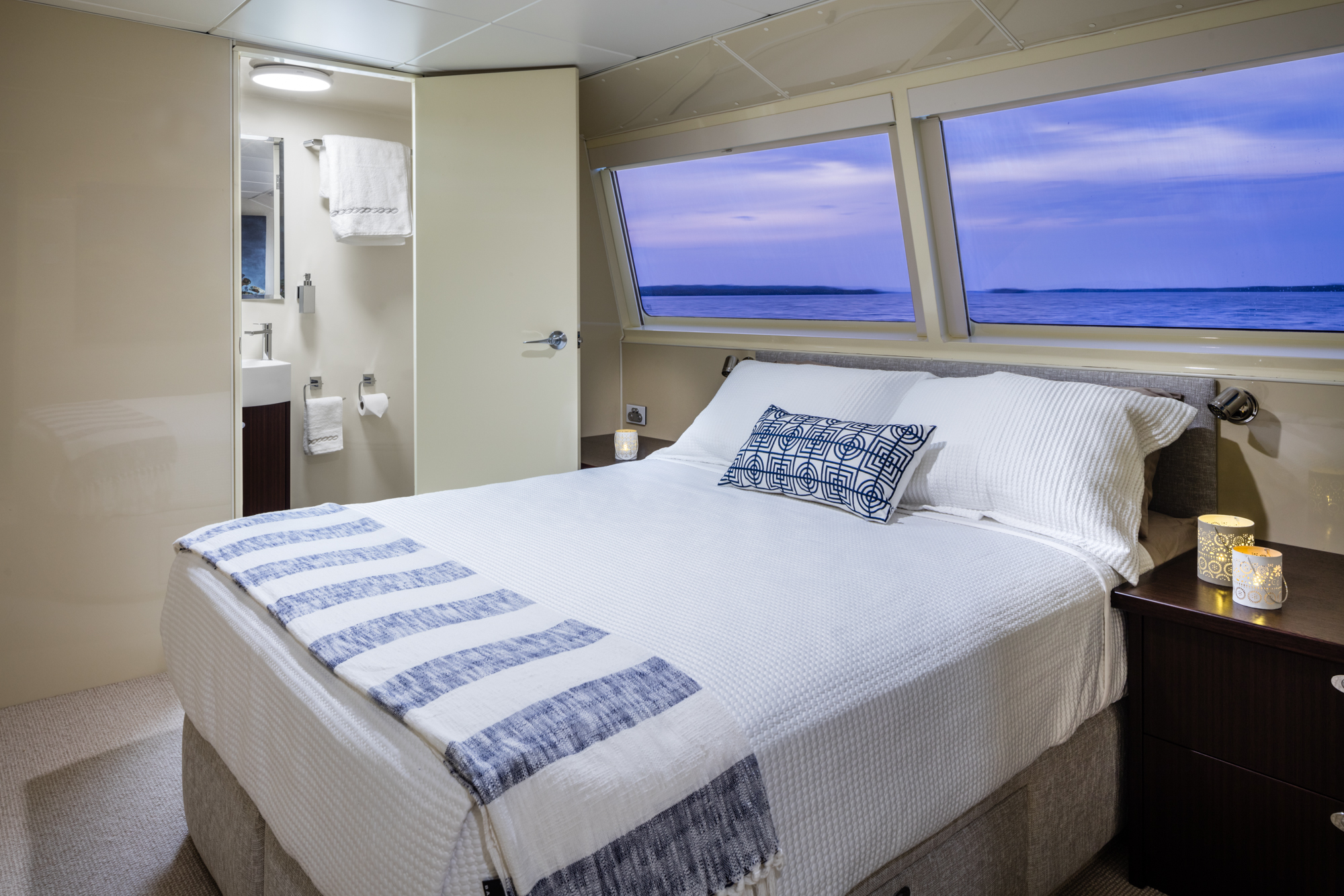 Pacific Quest Luxurious Liveaboard Charter Vessel Ray White Marine