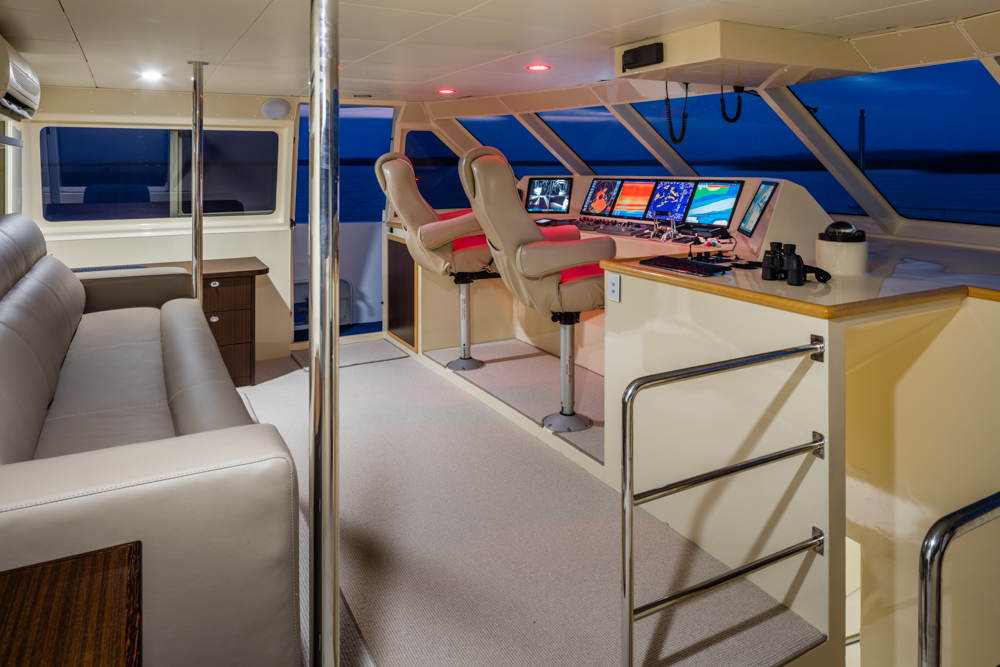 Pacific Quest Luxurious Liveaboard Charter Vessel Ray White Marine