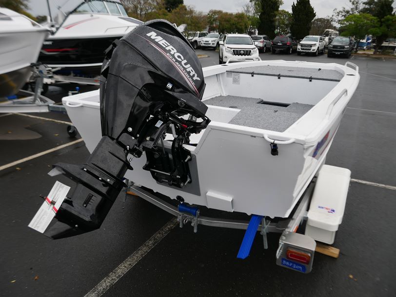 Quintrex 400 Explorer Trophy Package Quintrex 400 Explorer Trophy Package
