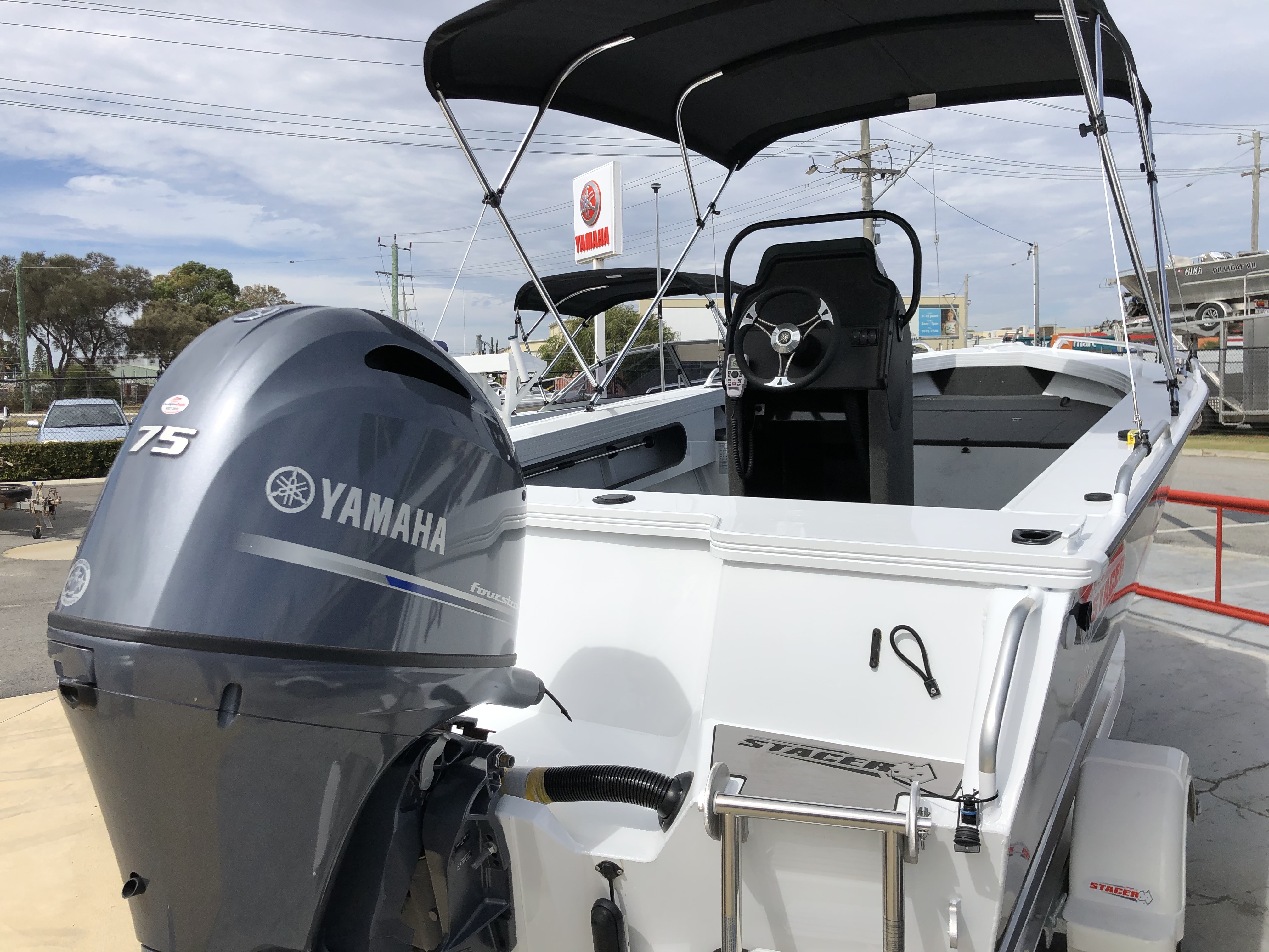 STACER 519 CROSSFIRE | Rockingham Boating
