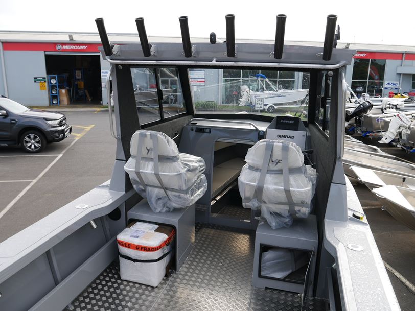 YELLOWFIN 7600 SOUTHERNER HARD TOP YELLOWFIN 7600 SOUTHERNER HARD TOP