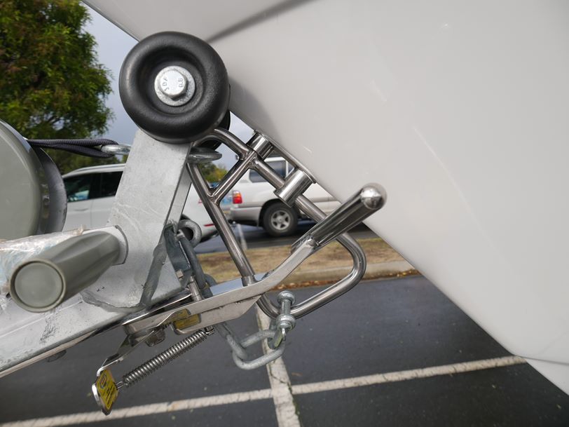 REVIVAL 520 SPORTZ RUNABOUT REVIVAL 520 SPORTZ RUNABOUT