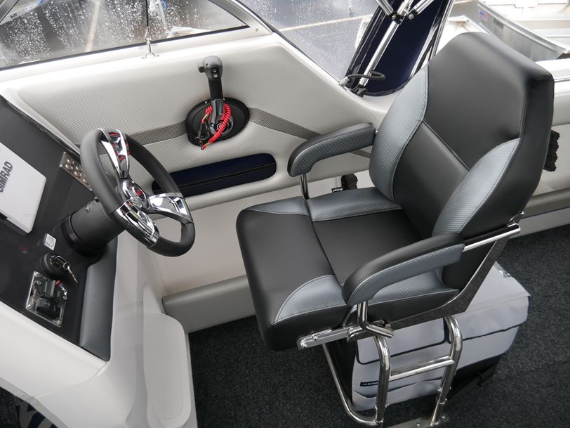 Revival 640 Weekender - Cruiser Revival 640 Weekender - Cruiser