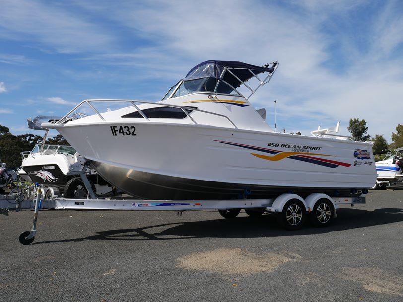 Quintrex 650 Ocean Spirit - Cabin Boat Quintrex 650 Ocean Spirit - Cabin Boat