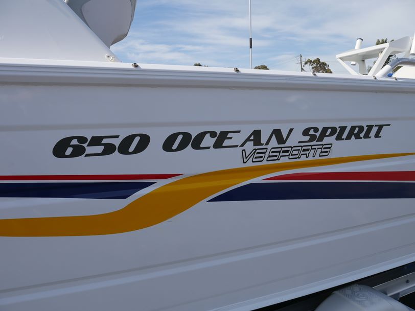 Quintrex 650 Ocean Spirit - Cabin Boat Quintrex 650 Ocean Spirit - Cabin Boat