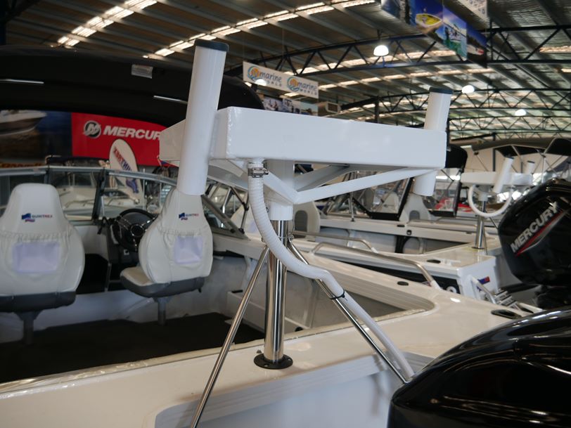 Quintrex 450 Fishabout Pro - Runabout Quintrex 450 Fishabout Pro - Runabout