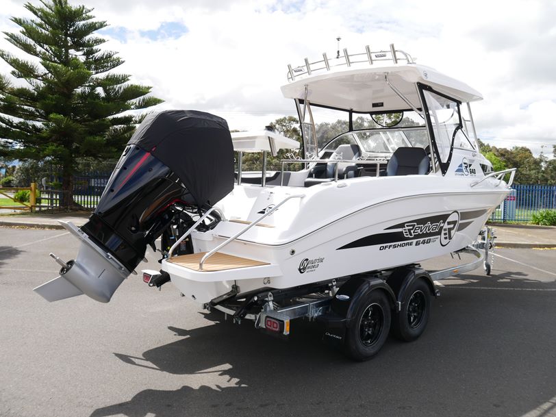 Revival 640 Offshore Hard Top Revival 640 Offshore Hard Top