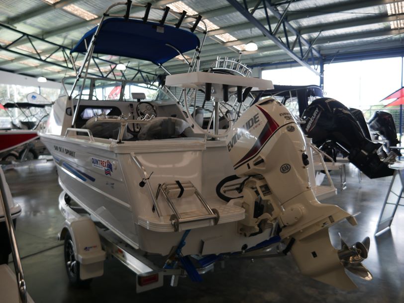 Quintrex 510 Sea Spirit - Cabin Boat Quintrex 510 Sea Spirit - Cabin Boat