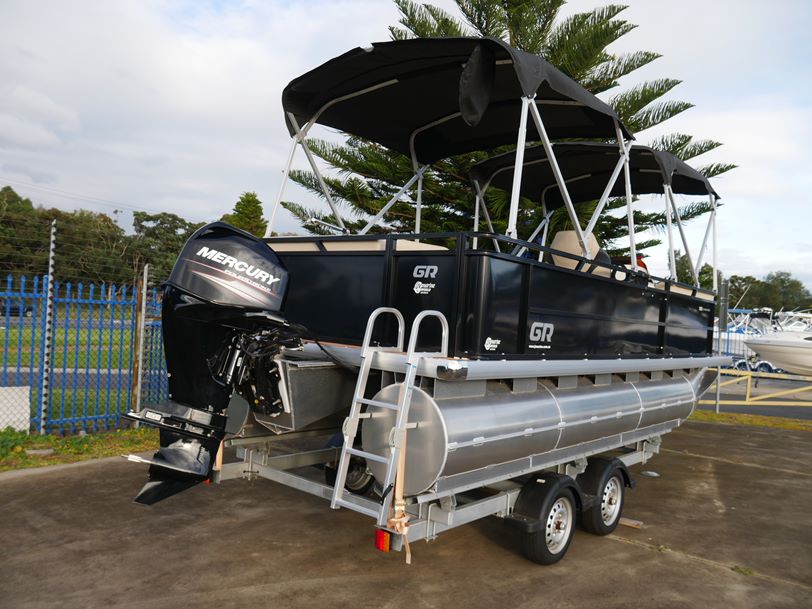 GR Platinum Series 1900 - Pontoon Boat GR Platinum Series 1900 - Pontoon Boat