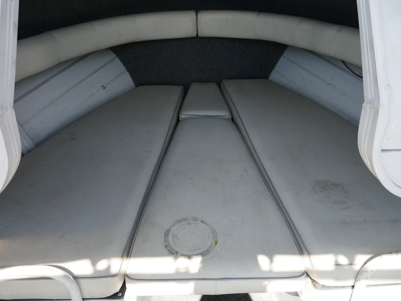 Quintrex 560 Spirit - Cabin Boat Quintrex 560 Spirit - Cabin Boat