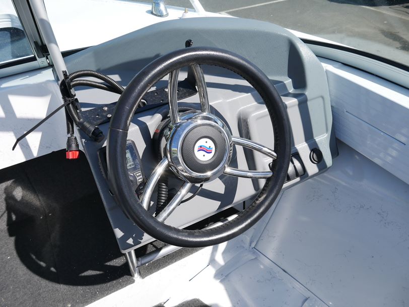 Quintrex 481 Fishabout PRO Runabout Quintrex 481 Fishabout PRO Runabout