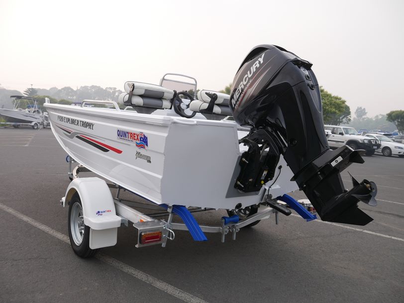 Quintrex 420 Explore Trophy - Side Console Quintrex 420 Explore Trophy - Side Console