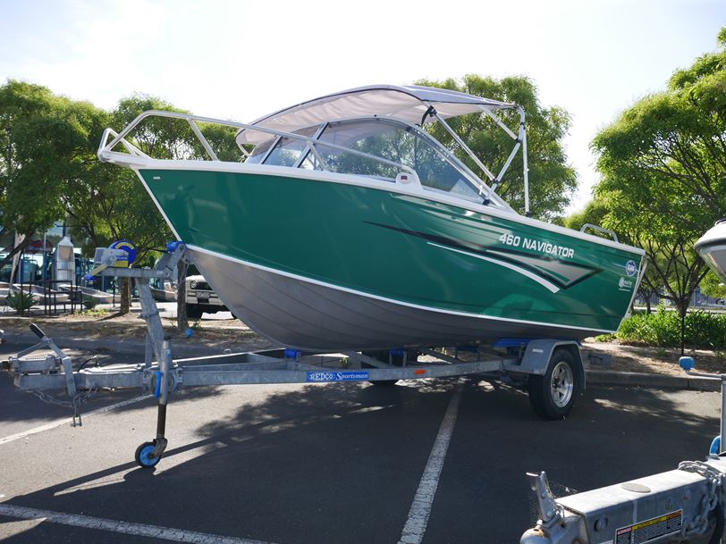 Clark 460 Navigator - Runabout Clark 460 Navigator - Runabout