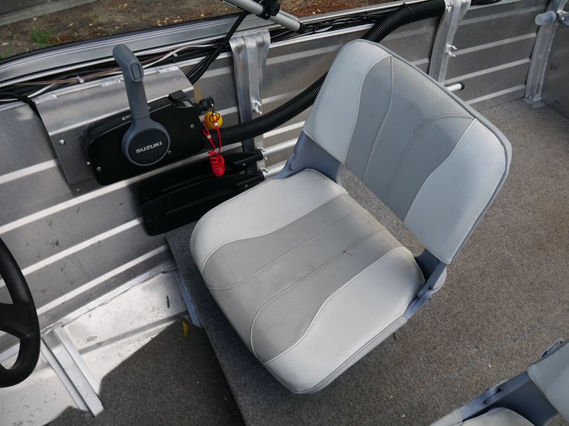 Quintrex 420 Estuary Angler - Runabout Quintrex 420 Estuary Angler - Runabout