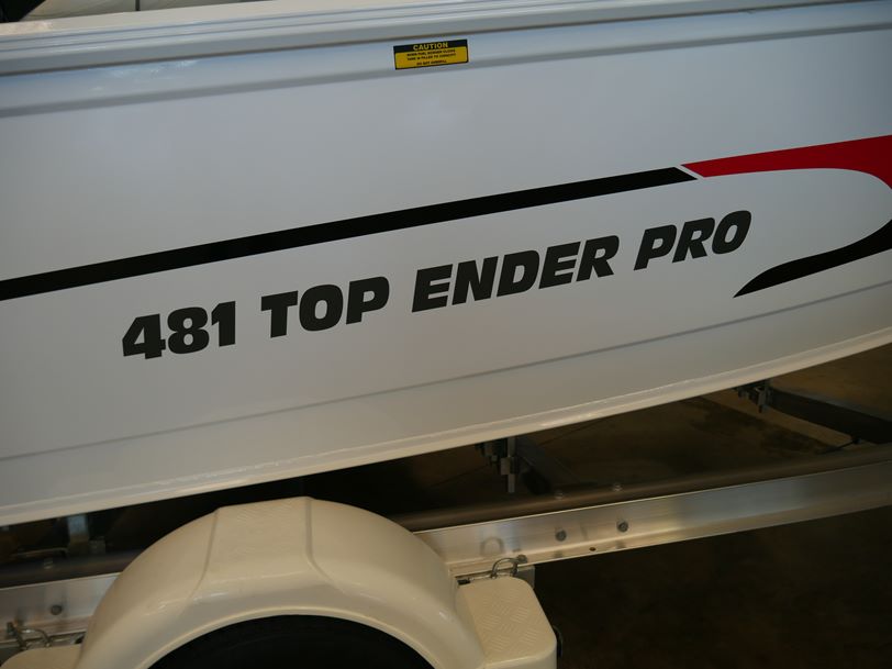 Quintrex 481 Top Ender Pro Quintrex 481 Top Ender Pro