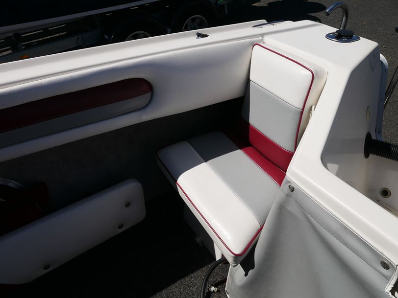 Streaker 458 Runabout Streaker 458 Runabout