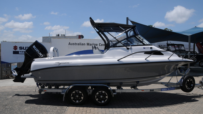 Haines Signature 640F Hard Top Haines Signature 640F Hard Top