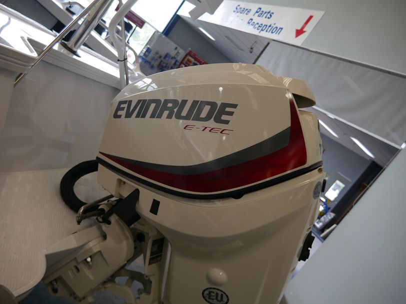 Quintrex 520 Fishabout Pro - Runabout Quintrex 520 Fishabout Pro - Runabout