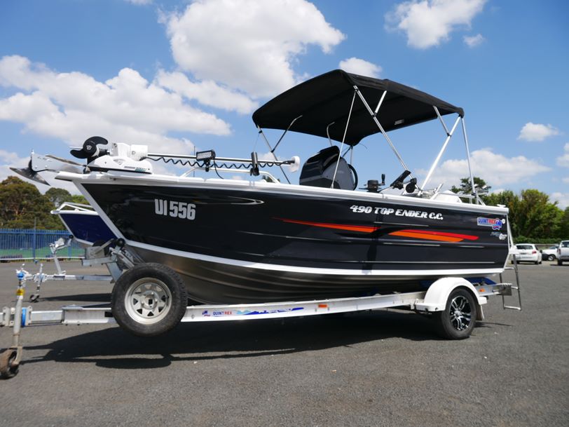 Quintrex 490 Top Ender Centre Console Quintrex 490 Top Ender Centre Console