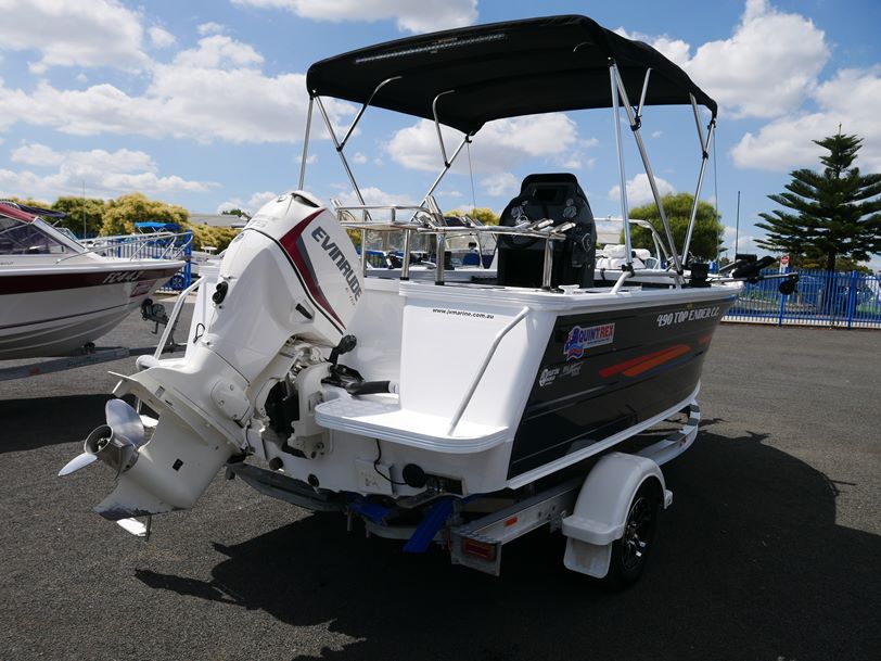 Quintrex 490 Top Ender Centre Console Quintrex 490 Top Ender Centre Console