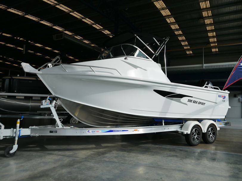 Quintrex 590 Sea Spirit - Cabin Boat Quintrex 590 Sea Spirit - Cabin Boat