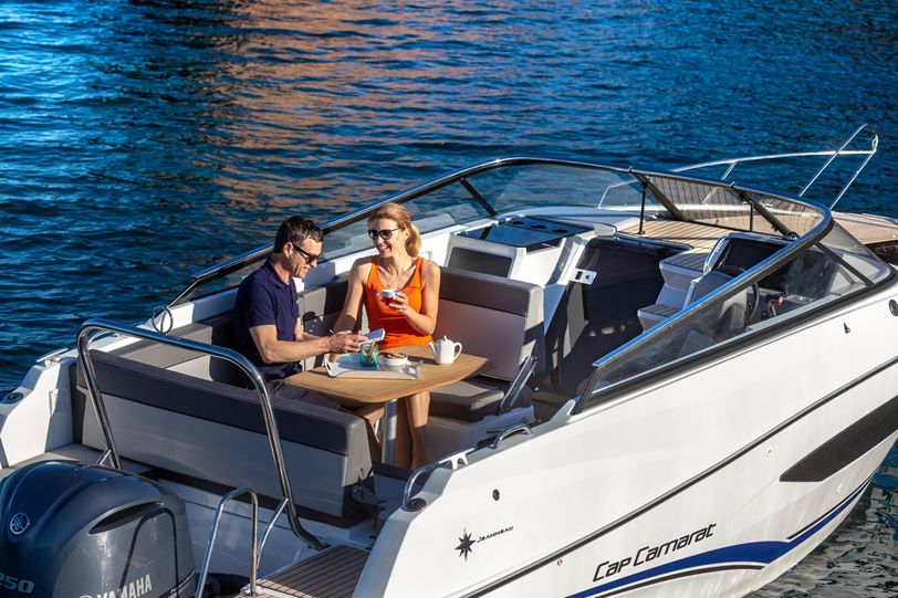 Jeanneau Cap Camarat 7.5 DC - Series 2 Jeanneau Cap Camarat 7.5 DC - Series 2
