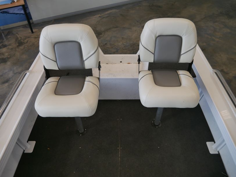 Quintrex 400 Explorer Trophy Package Quintrex 400 Explorer Trophy Package