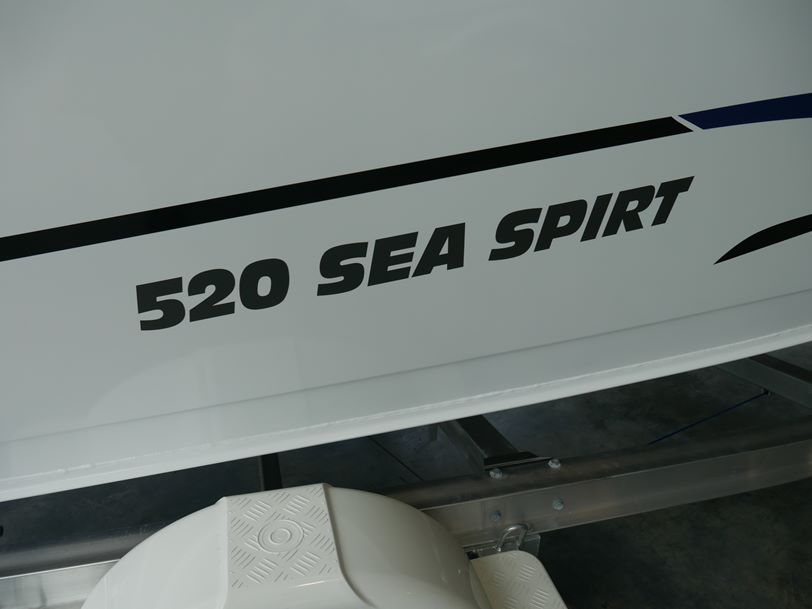 Quintrex 520 Sea Spirit - Cabin Boat Quintrex 520 Sea Spirit - Cabin Boat