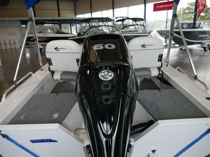 Quintrex 440 Explorer Trophy Side Console Quintrex 440 Explorer Trophy Side Console