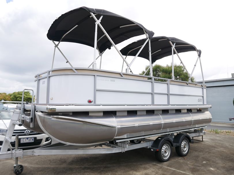 GR Platinum Series 1900 - Pontoon Boat GR Platinum Series 1900 - Pontoon Boat