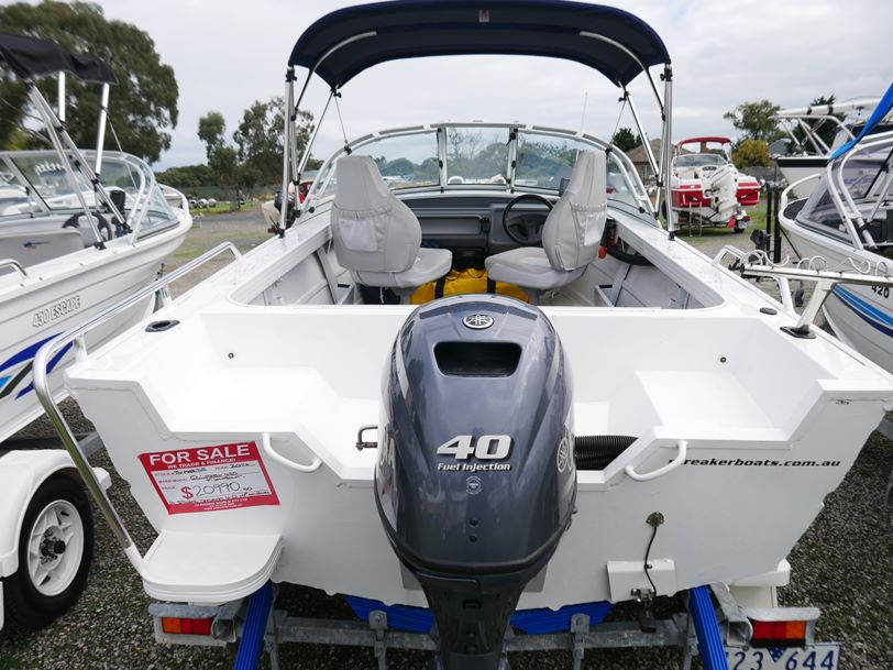 Quintrex 430 Fishabout - Runabout Quintrex 430 Fishabout - Runabout