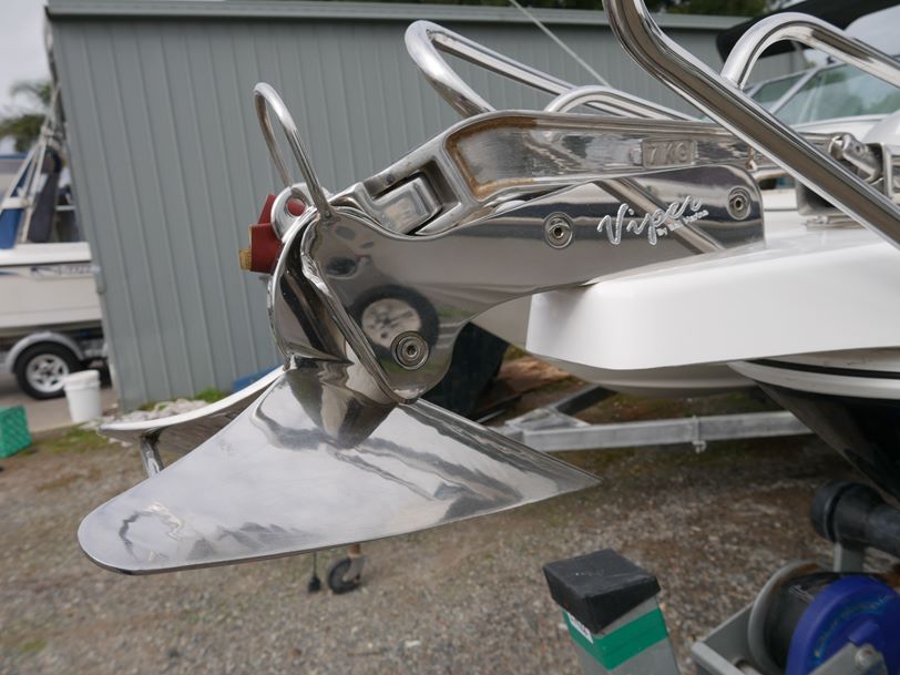 Revival 520 Offshore Runabout Revival 520 Offshore Runabout