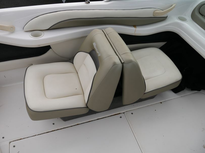 Rae Line 180 Sport - Bow Rider Rae Line 180 Sport - Bow Rider