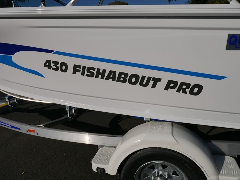 Quintrex 430 Fishabout Escape - Runabout Quintrex 430 Fishabout Escape - Runabout