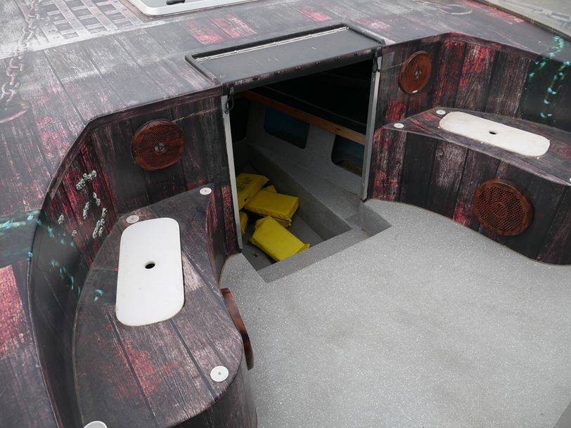 Custom 8.5m Hard Top Custom 8.5m Hard Top