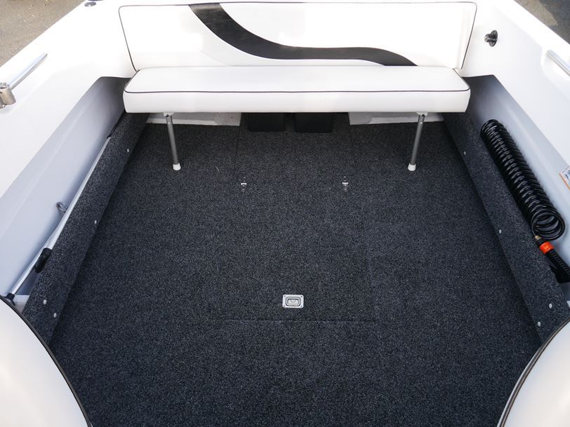 Revival 525 Offshore - Cuddy Cabin Revival 525 Offshore - Cuddy Cabin