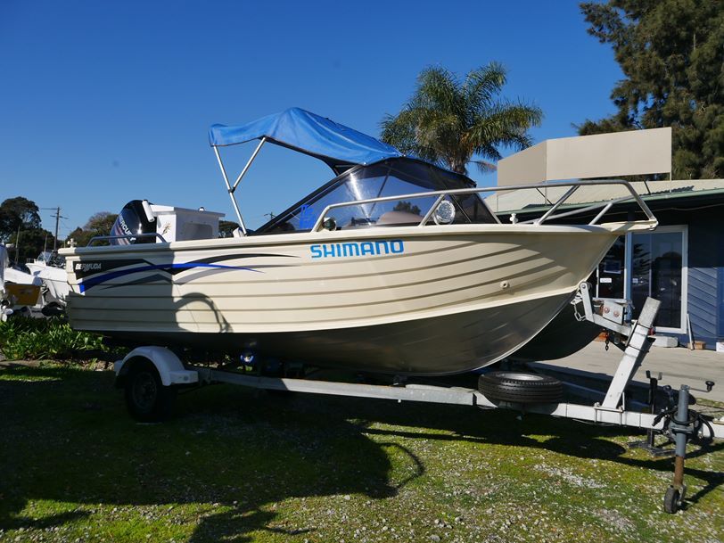 Bermuda 455 Island Coral - Runabout Bermuda 455 Island Coral - Runabout