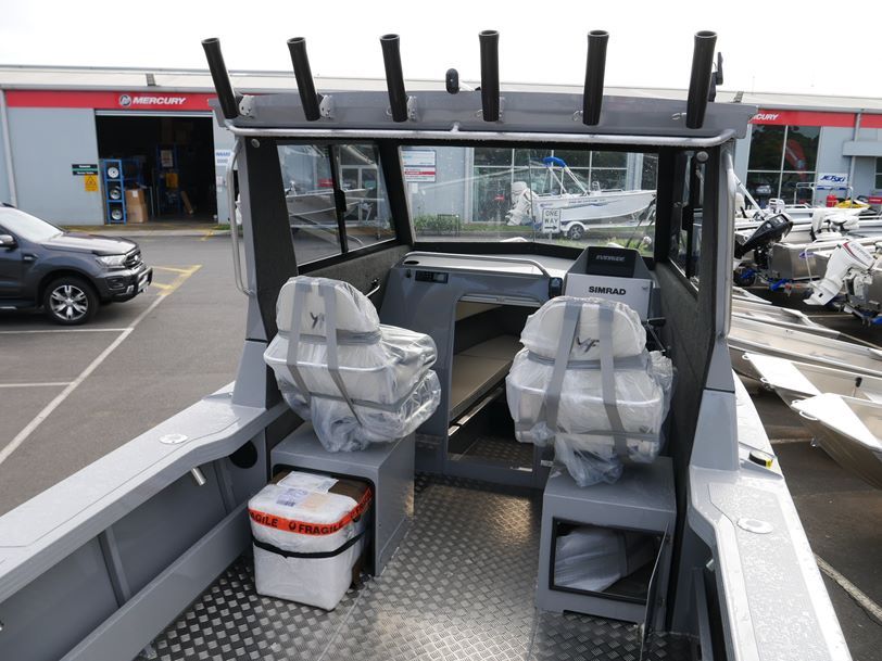 YELLOWFIN 7600 SOUTHERNER HARD TOP YELLOWFIN 7600 SOUTHERNER HARD TOP