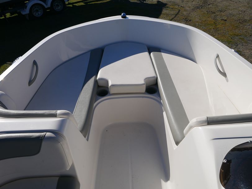 Bayliner 6155 Element - Bow Rider Bayliner 6155 Element - Bow Rider