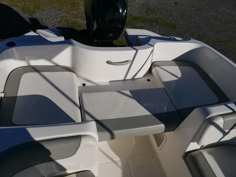 Bayliner 6155 Element - Bow Rider Bayliner 6155 Element - Bow Rider