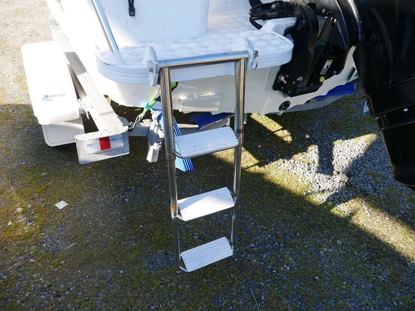 Quintrex 481 Fishabout - Runabout Quintrex 481 Fishabout - Runabout