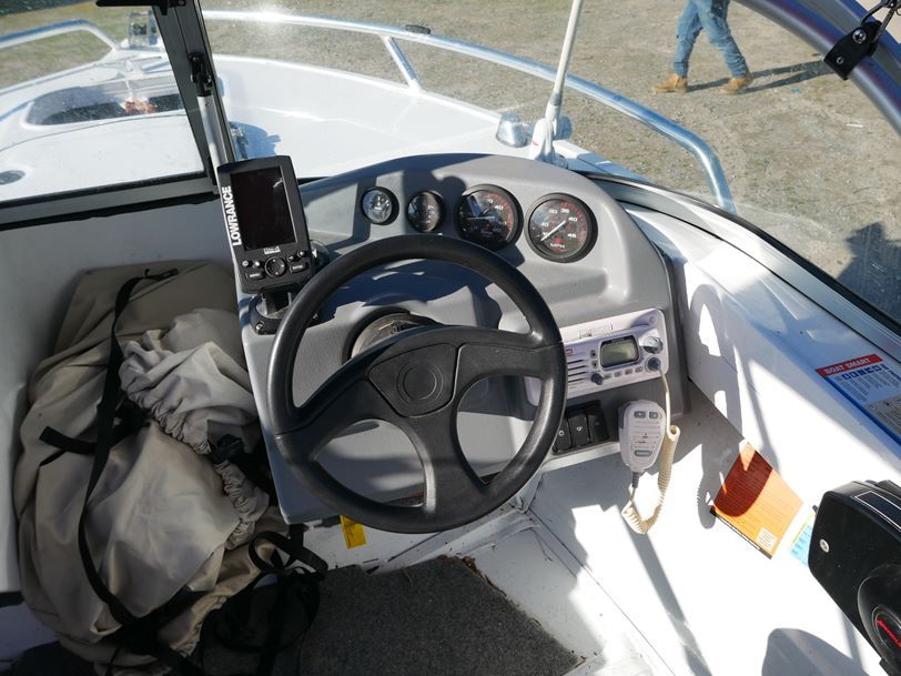 Quintrex 481 Fishabout - Runabout Quintrex 481 Fishabout - Runabout
