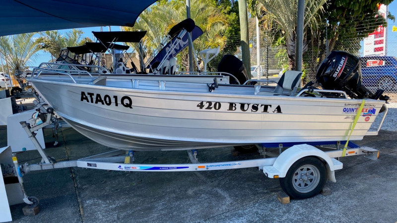 Quintrex 420 Busta Quintrex 420 Busta
