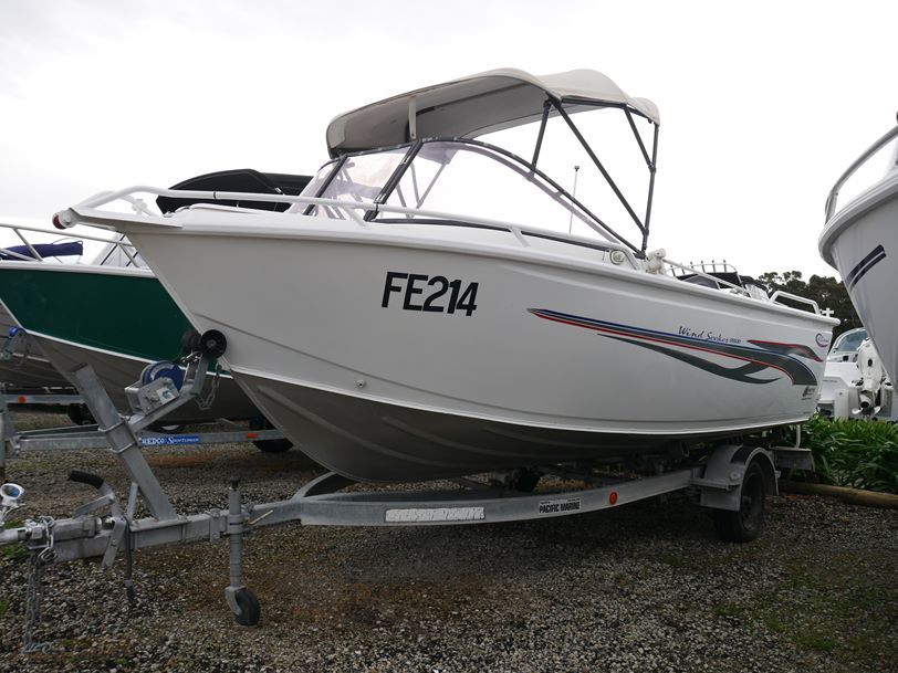Four Season SS530 Wind Seeker - Runabout Four Season SS530 Wind Seeker - Runabout