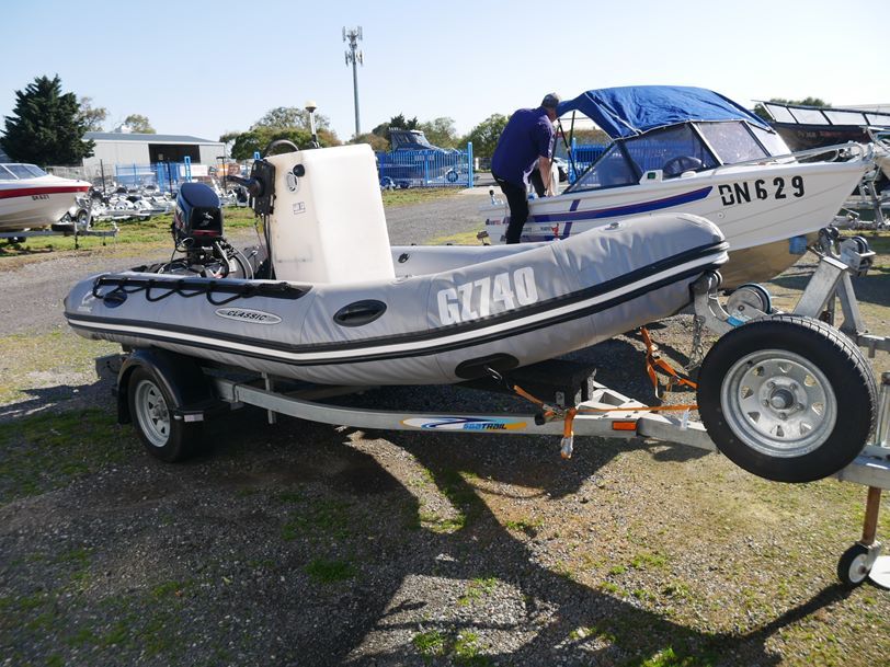 Zodiac MK2 4m Inflatable Zodiac MK2 4m Inflatable