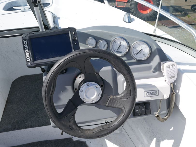 Quintrex 490 Fishabout - Runabout Quintrex 490 Fishabout - Runabout