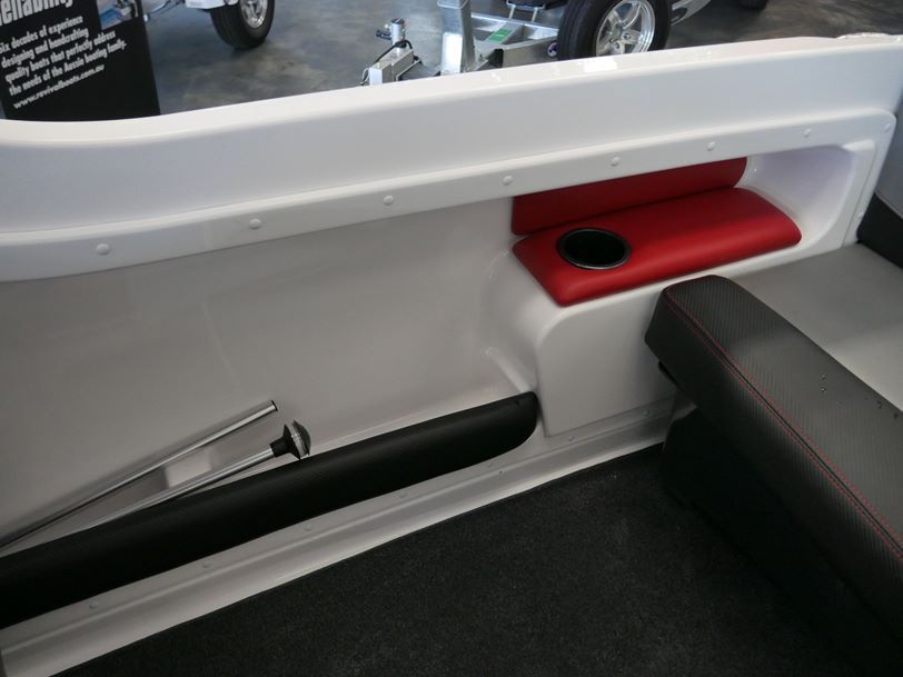 Revival 590 X-Rider : Bow Rider - 2021 Model Revival 590 X-Rider : Bow Rider - 2021 Model